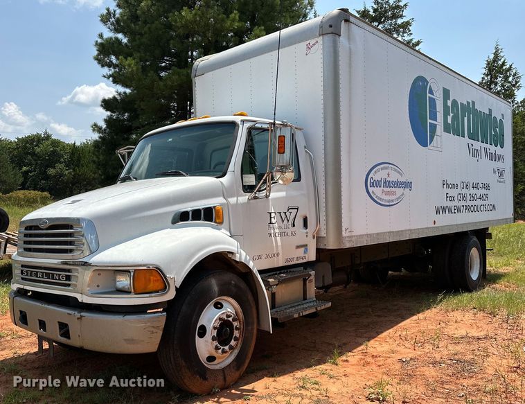 image for item EJ4465 2008 Sterling  Acterra  box truck