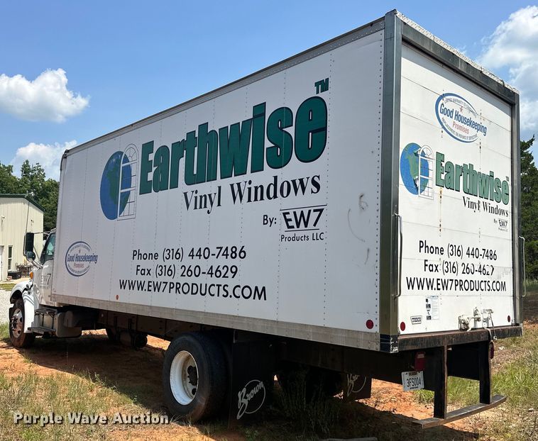 image for item EJ4465 2008 Sterling  Acterra  box truck