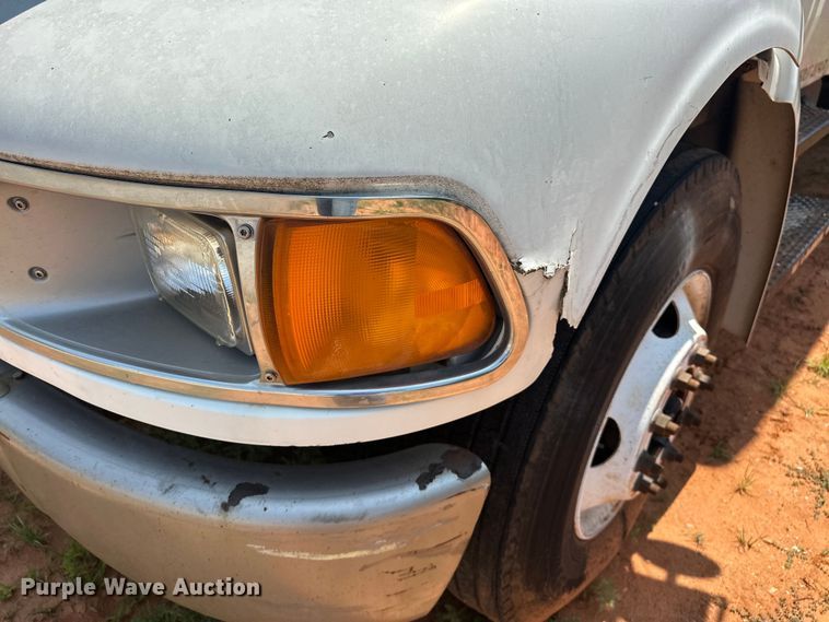 image for item EJ4465 2008 Sterling  Acterra  box truck