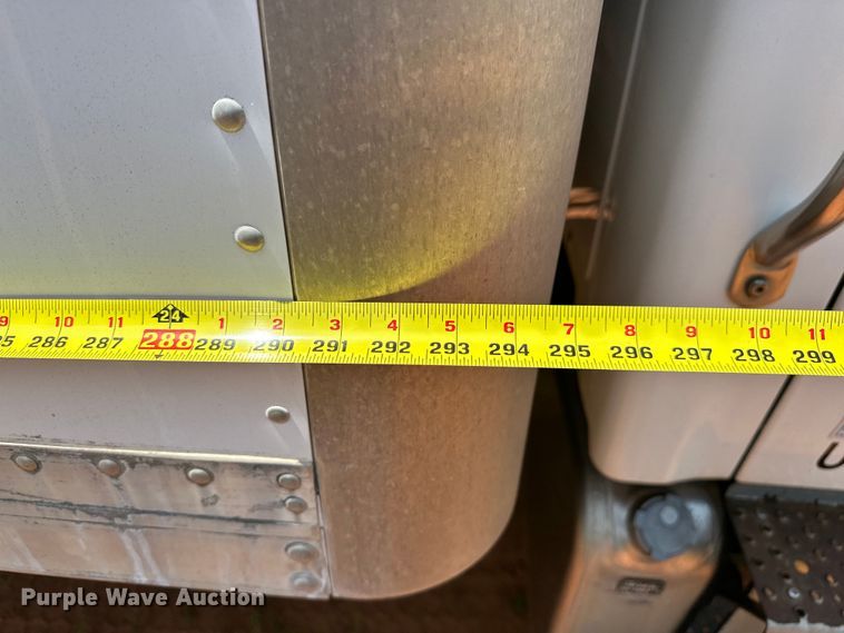 image for item EJ4465 2008 Sterling  Acterra  box truck