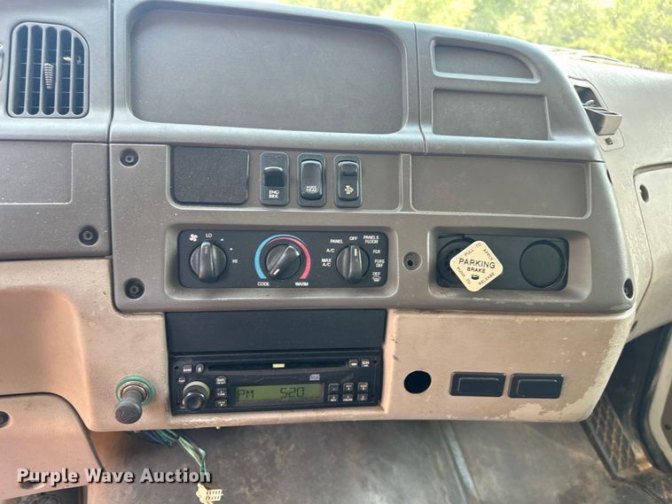 image for item EJ4465 2008 Sterling  Acterra  box truck