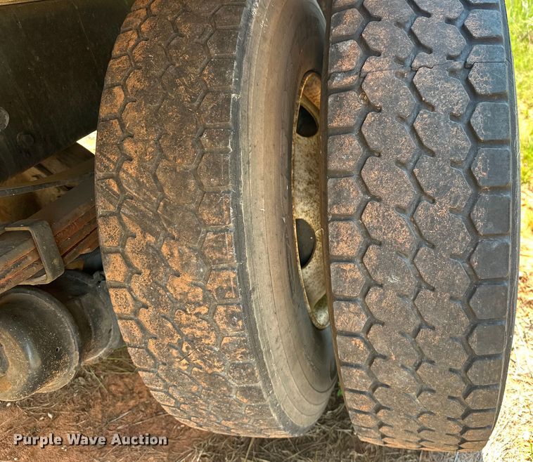 image for item EJ4465 2008 Sterling  Acterra  box truck