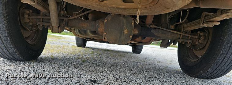 image for item EJ5764 2013 Nissan  Frontier  King Cab pickup truck