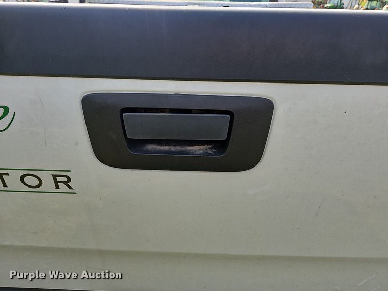 image for item EJ5768 2014 GMC Sierra 2500HD pickup truck