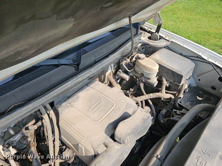 image for item EJ5768 2014 GMC Sierra 2500HD pickup truck