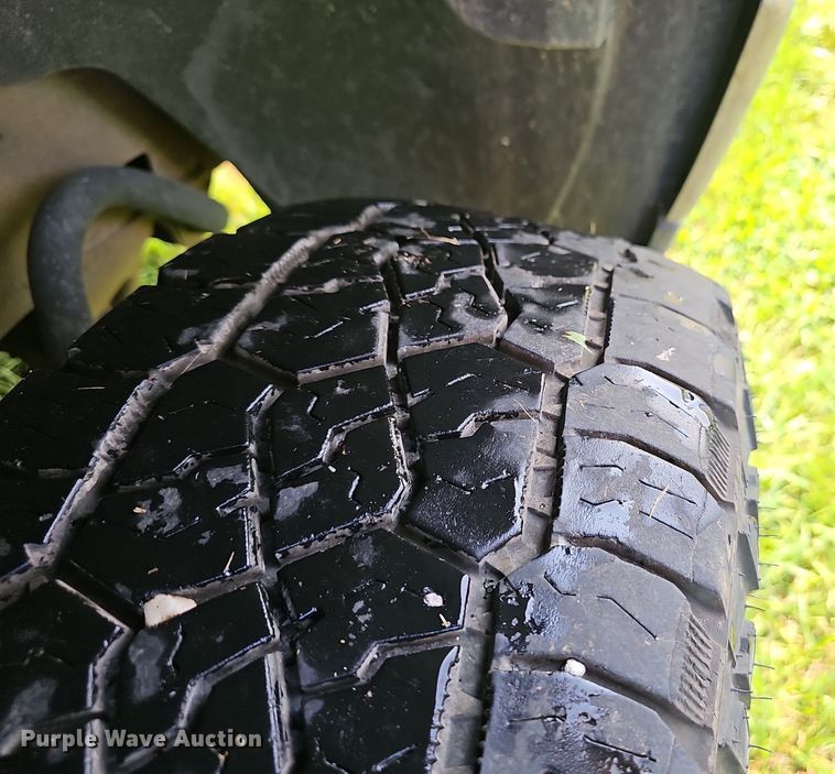 image for item EJ5768 2014 GMC Sierra 2500HD pickup truck