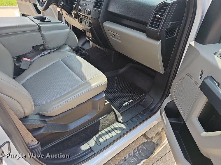 image for item EJ5772 2018 Ford F150 SuperCrew pickup truck