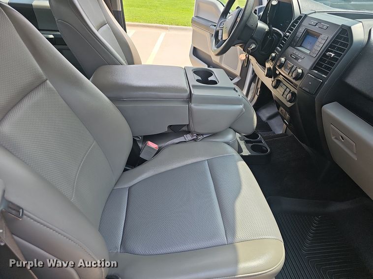 image for item EJ5772 2018 Ford F150 SuperCrew pickup truck