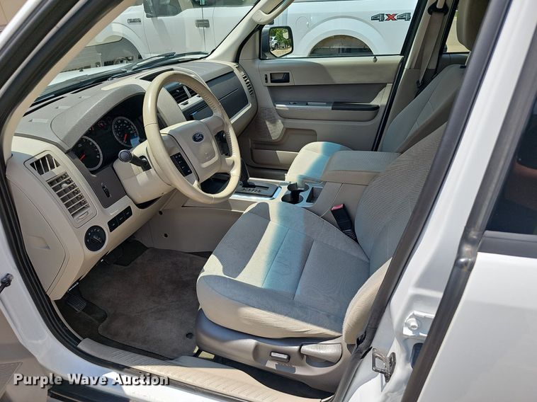 image for item EJ5773 2011 Ford  Escape SUV