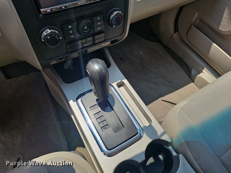 image for item EJ5773 2011 Ford  Escape SUV