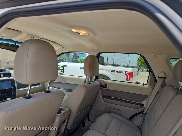 image for item EJ5773 2011 Ford  Escape SUV