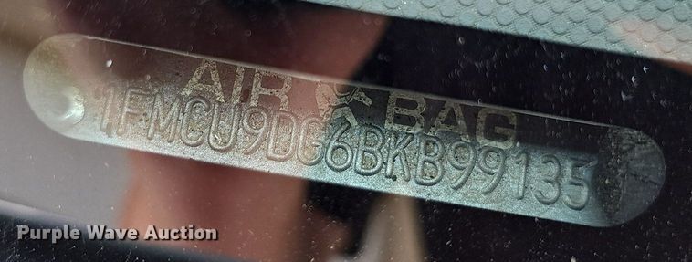 image for item EJ5773 2011 Ford  Escape SUV