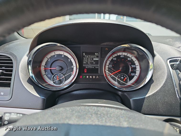 image for item EJ5774 2017 Dodge Grand Caravan van