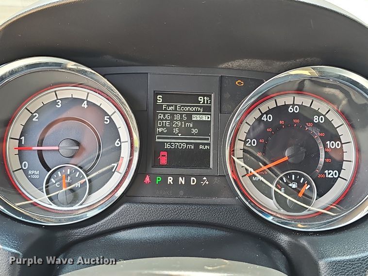 image for item EJ5774 2017 Dodge Grand Caravan van