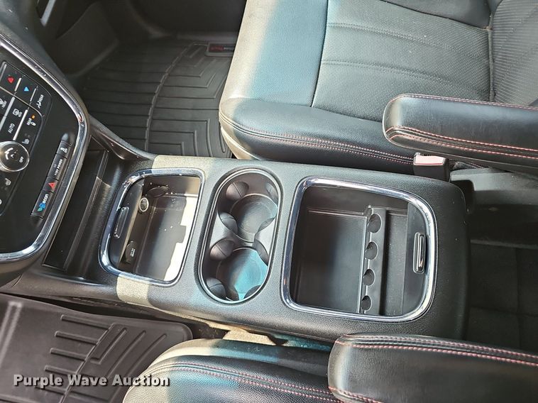 image for item EJ5774 2017 Dodge Grand Caravan van