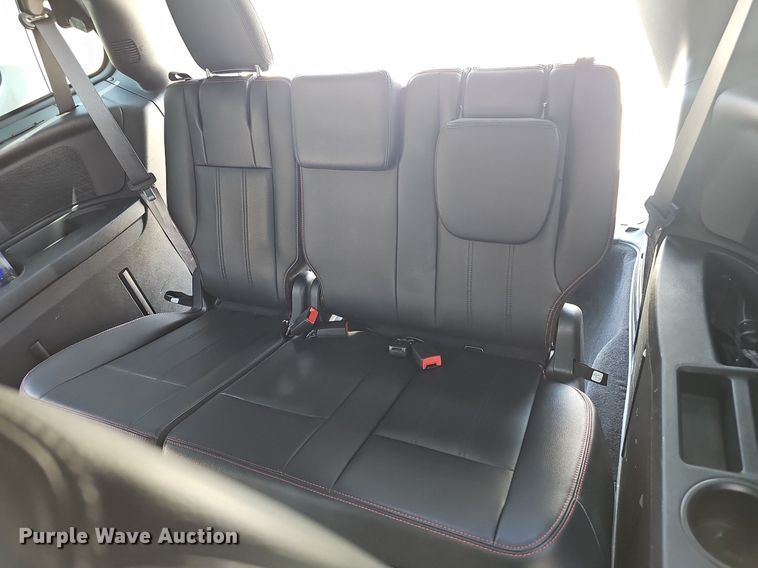 image for item EJ5774 2017 Dodge Grand Caravan van