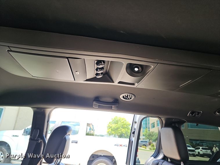 image for item EJ5774 2017 Dodge Grand Caravan van