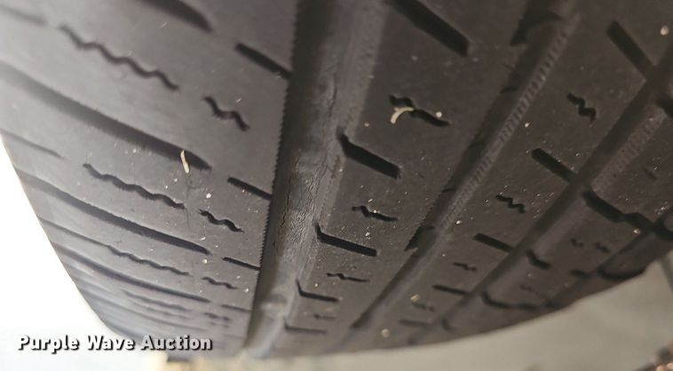 image for item EJ5774 2017 Dodge Grand Caravan van