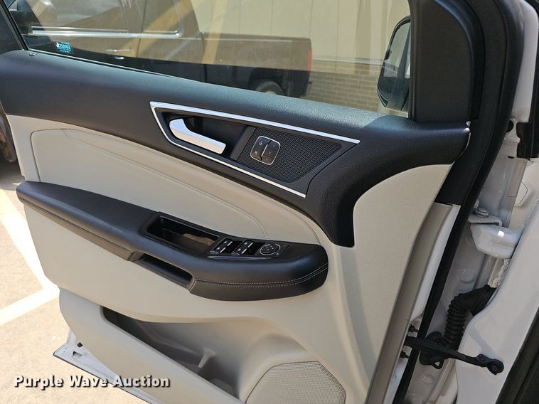 image for item EJ5775 2017 Ford  Edge Titanium SUV