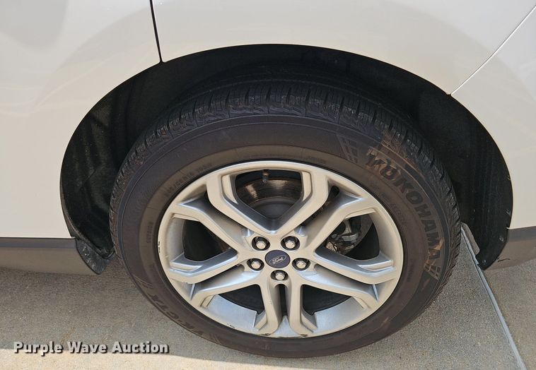 image for item EJ5775 2017 Ford  Edge Titanium SUV