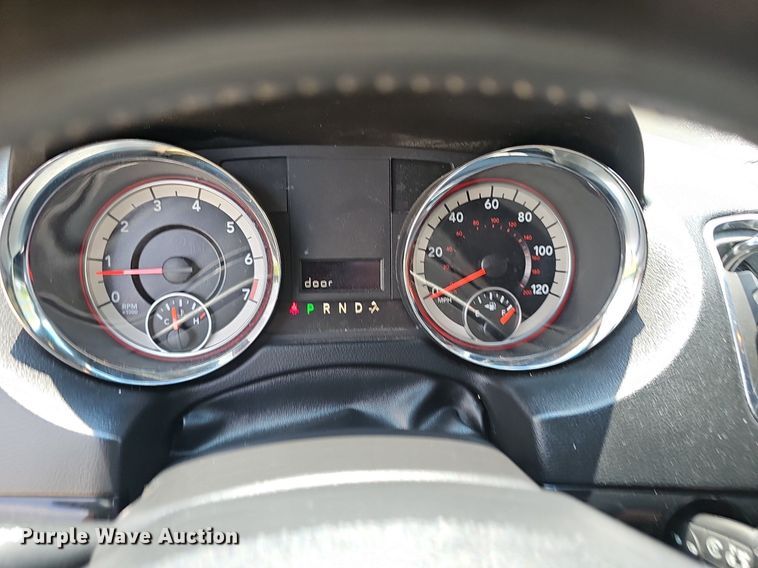 image for item EJ5776 2017 Dodge  Grand Caravan SXT van