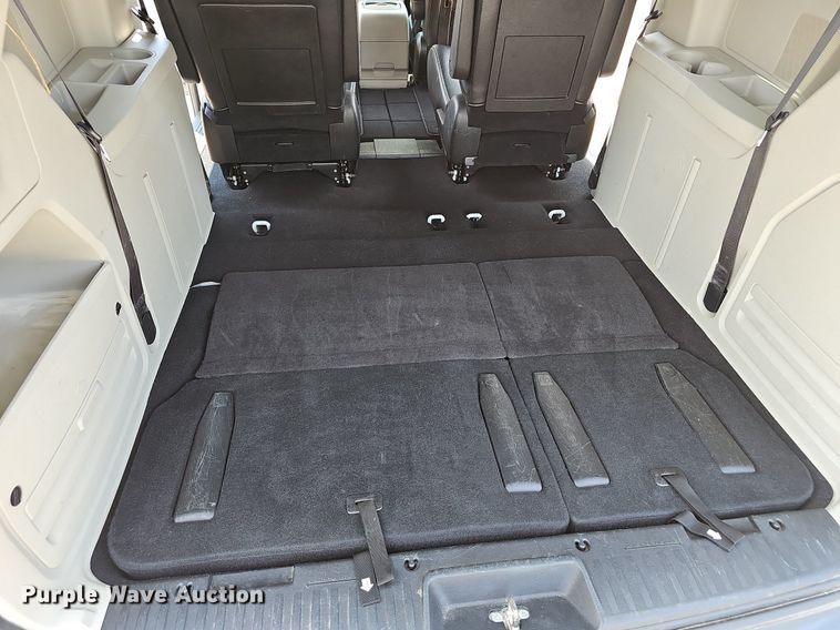 image for item EJ5776 2017 Dodge  Grand Caravan SXT van