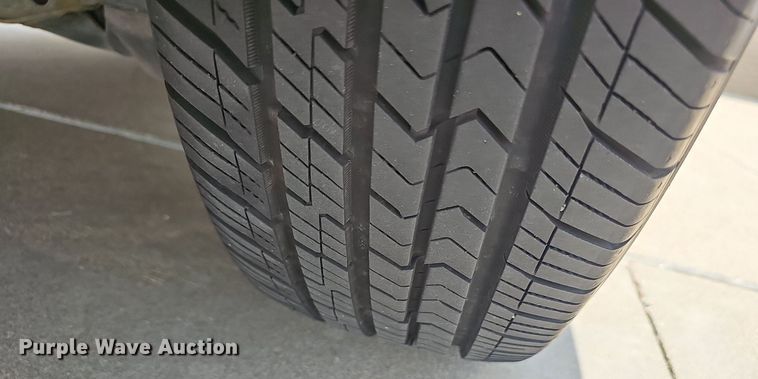 image for item EJ5776 2017 Dodge  Grand Caravan SXT van