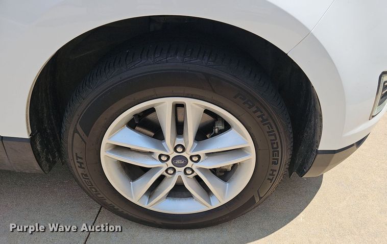 image for item EJ5777 2017 Ford Edge SEL SUV
