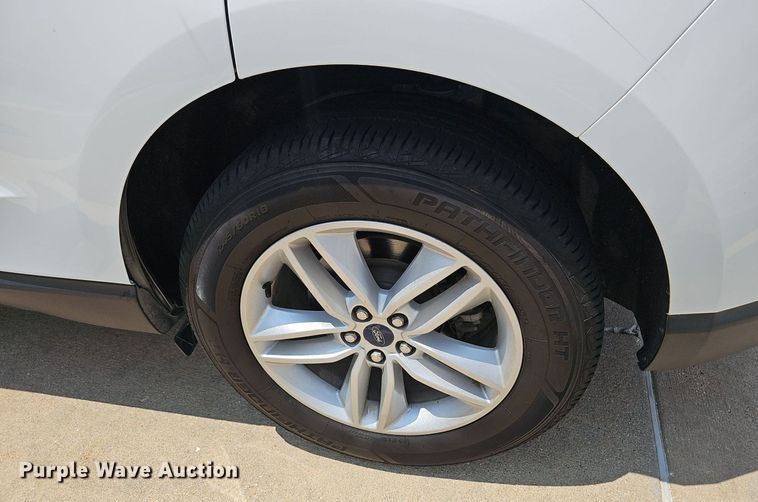 image for item EJ5777 2017 Ford Edge SEL SUV