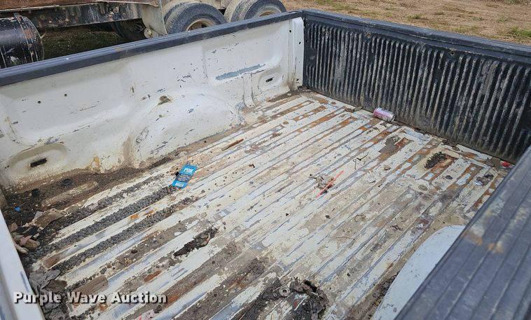 image for item EJ5793 2009 Ford F15 pickup truck