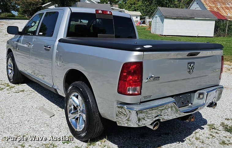 image for item EJ5813 2010 Dodge Ram 1500 Crew Cab pickup truck