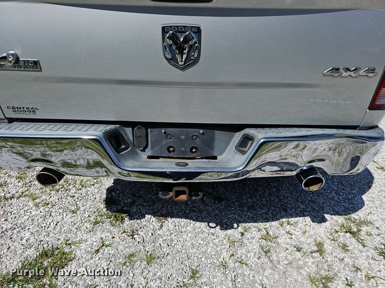 image for item EJ5813 2010 Dodge Ram 1500 Crew Cab pickup truck