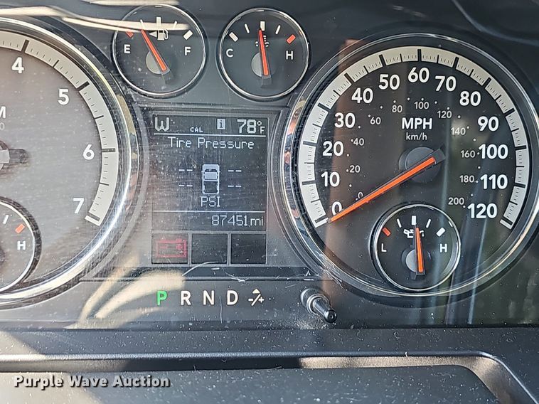 image for item EJ5813 2010 Dodge Ram 1500 Crew Cab pickup truck