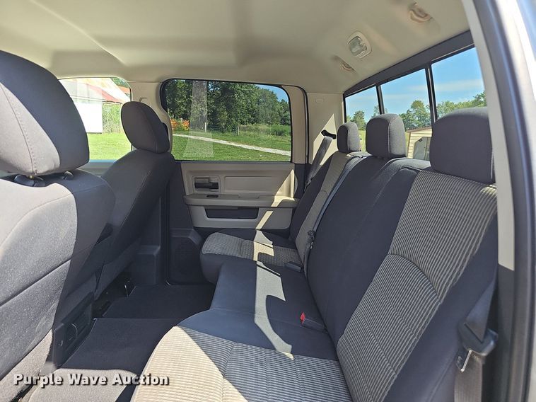 image for item EJ5813 2010 Dodge Ram 1500 Crew Cab pickup truck