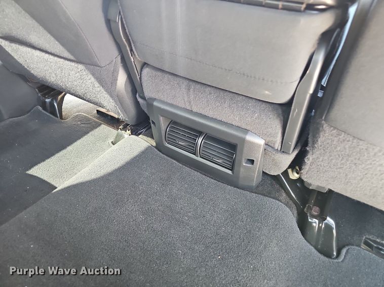 image for item EJ5813 2010 Dodge Ram 1500 Crew Cab pickup truck