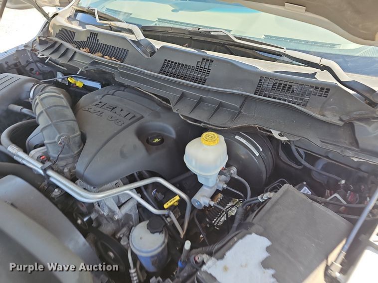 image for item EJ5813 2010 Dodge Ram 1500 Crew Cab pickup truck