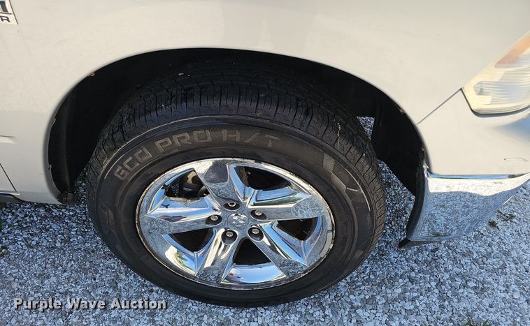 image for item EJ5813 2010 Dodge Ram 1500 Crew Cab pickup truck