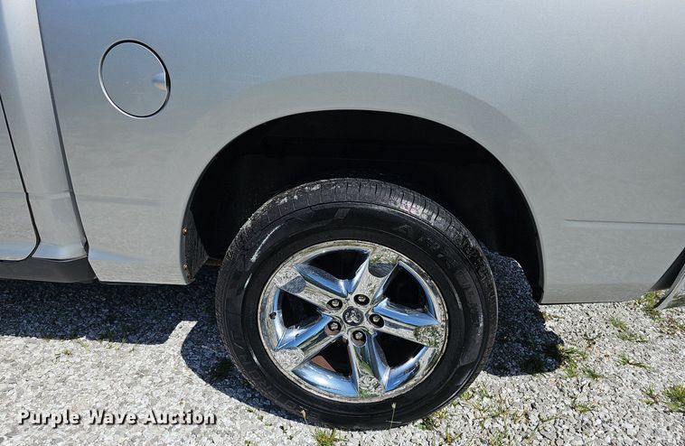 image for item EJ5813 2010 Dodge Ram 1500 Crew Cab pickup truck