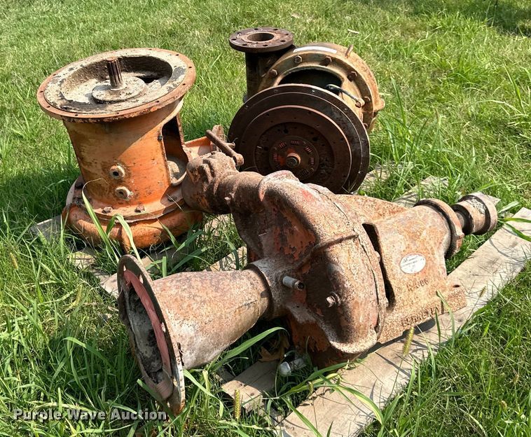 image for item EJ6400 (3) Irrigation pumps 