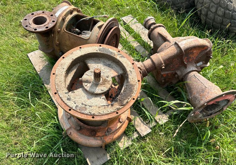 image for item EJ6400 (3) Irrigation pumps 