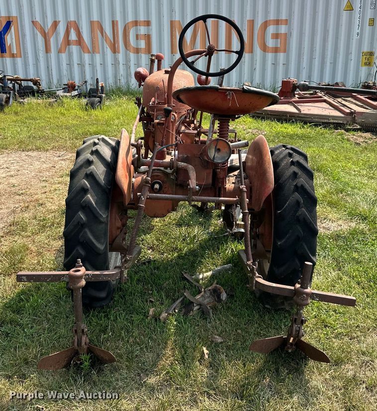 image for item EJ6403 Farmall  Cub tractor