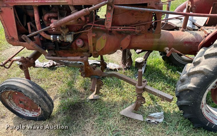 image for item EJ6403 Farmall  Cub tractor