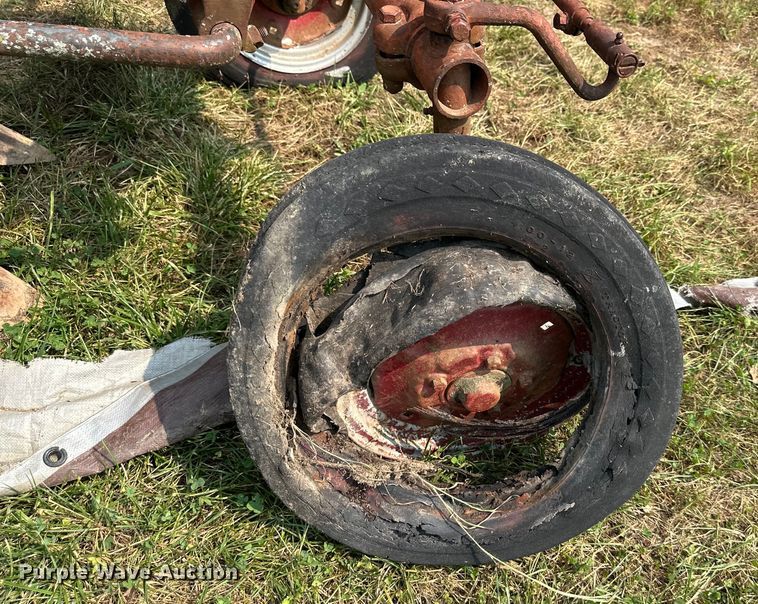 image for item EJ6403 Farmall  Cub tractor