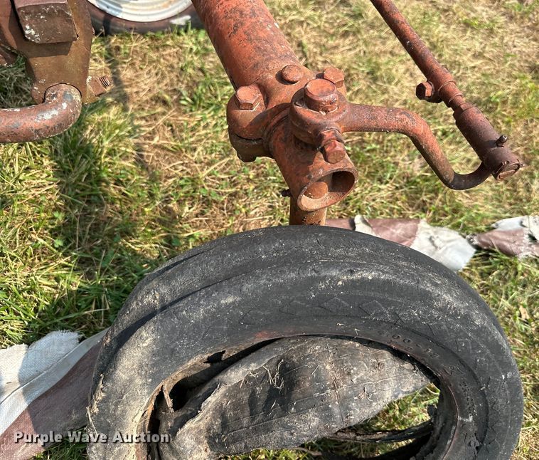 image for item EJ6403 Farmall  Cub tractor