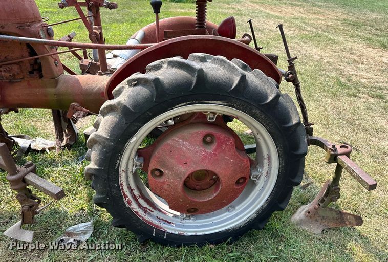 image for item EJ6403 Farmall  Cub tractor