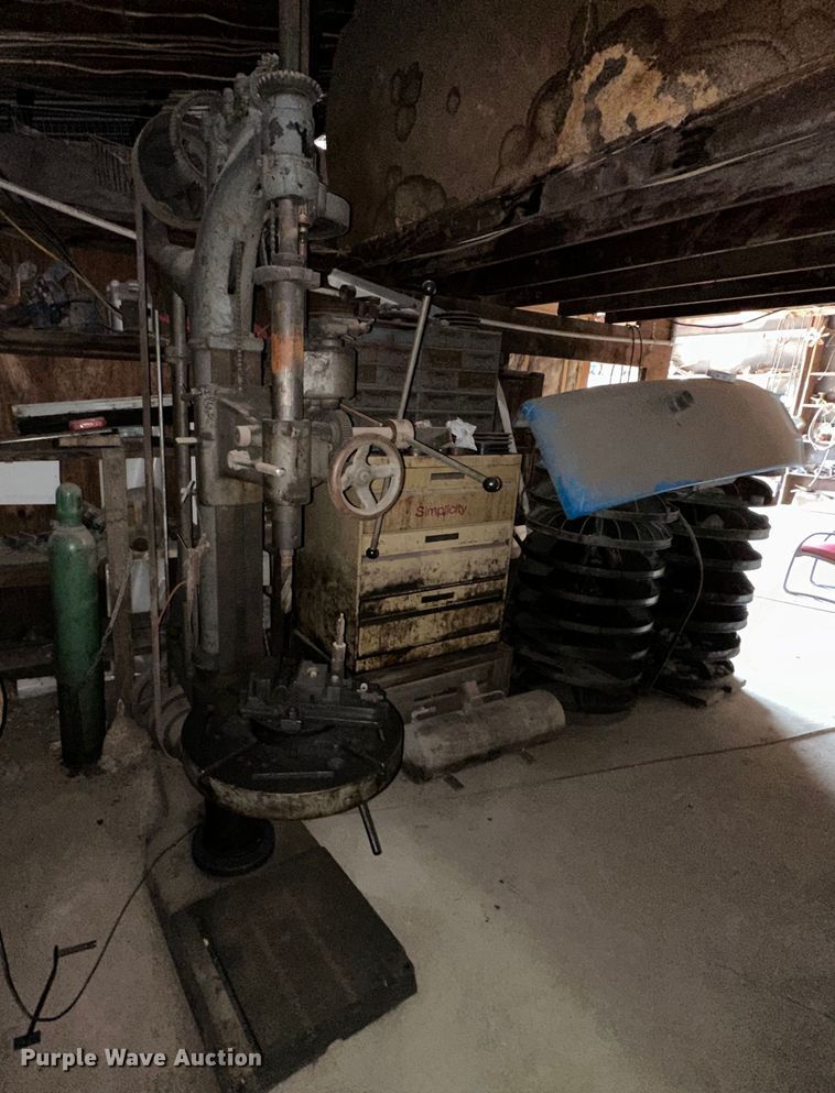 image for item EJ6408 Drill press 