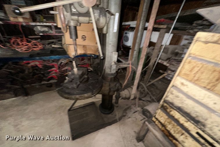 image for item EJ6408 Drill press 