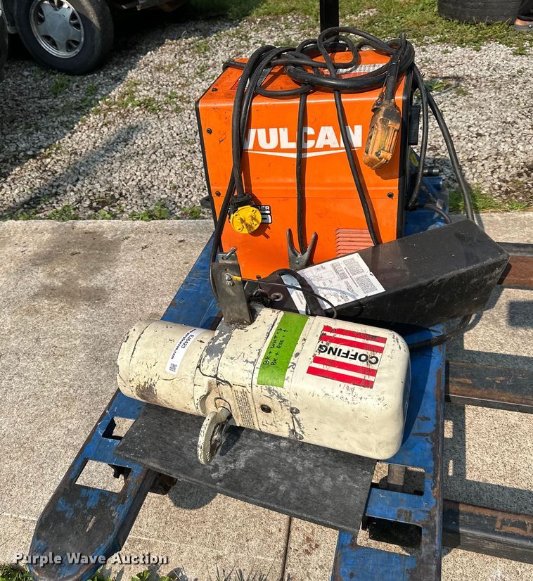 image for item EJ6423 Vulcan Commander 225  Welder 