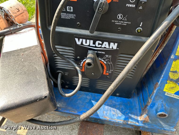 image for item EJ6423 Vulcan Commander 225  Welder 