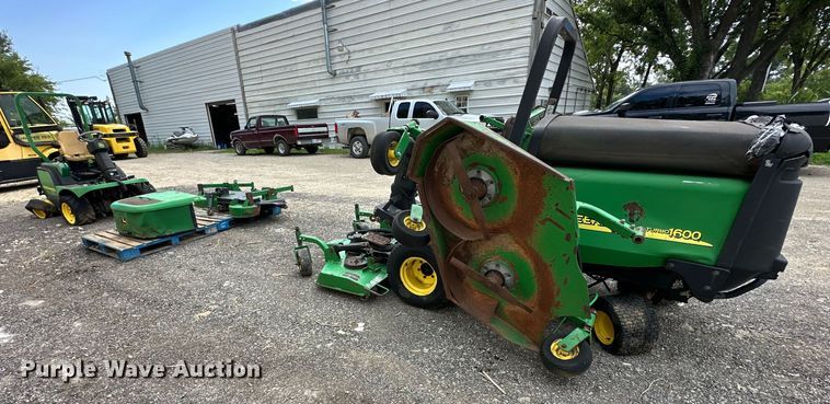 image for item EJ6426 John Deere  1600 Turbo lawn mower